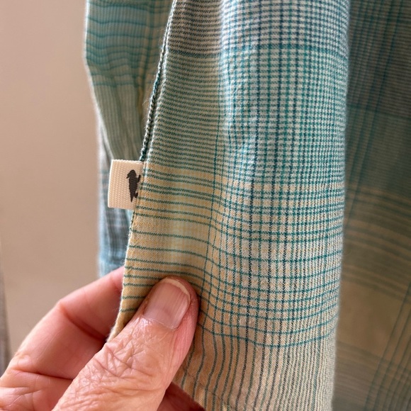 Toad & Co Aquifer Airbrush Long Sleeve Deco button down. Organic cotton. EUC. L - Picture 8 of 11